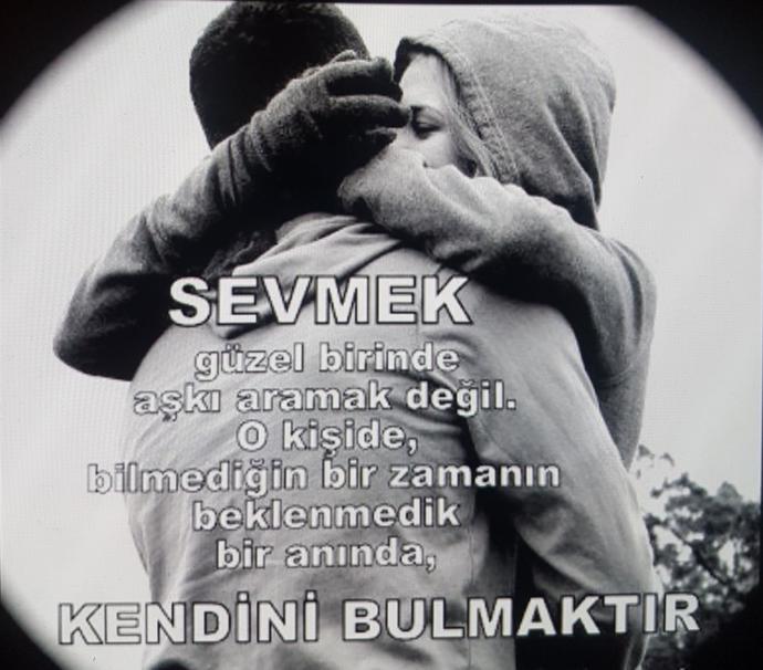 İnsan Neden Sevdiğine Küser ve Sevdiğinden Yara Alır?