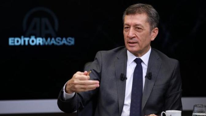 Milli Eğitim Bakanı Ziya Selçuk Yeni Açıklamalarda Bulundu Okul Tatili Uzayacak mı?