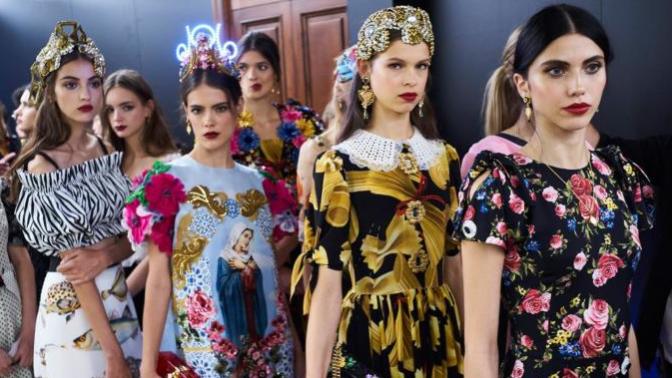Dünyaca Ünlü Dev Moda Markaları Koronavirüs'e Karşı Kesenin Ağzını Açtı!
