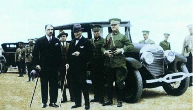 Mustafa Kemal Atatürk’ün Kullandığı 3 Araba