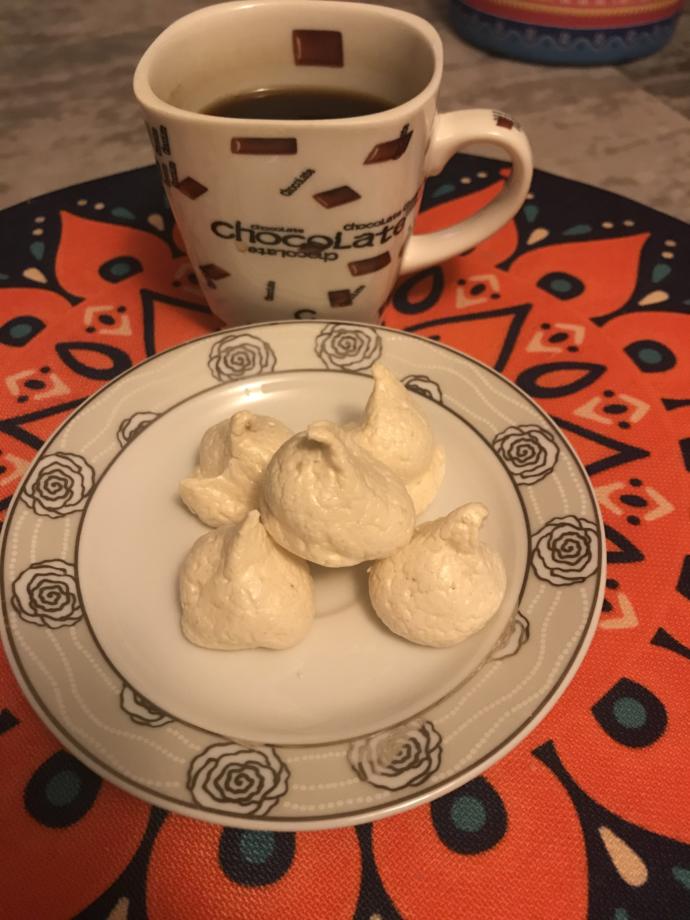 Çayların Yanına Damla Çikolatalı Kakaolu Enfes Kurabiye