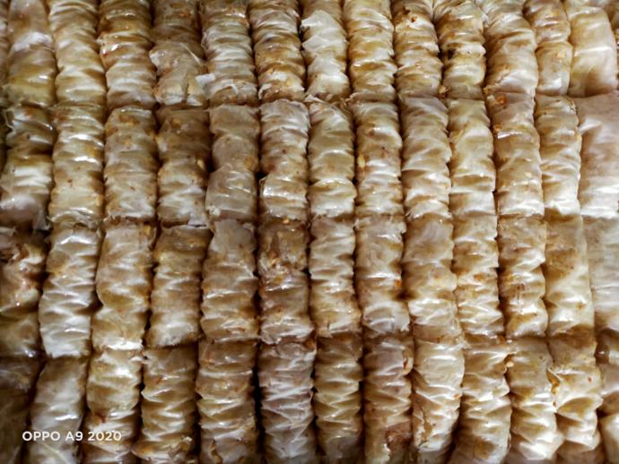 Ev Yapımını Aratmayacak Hazır Yufkadan Bükme Baklava