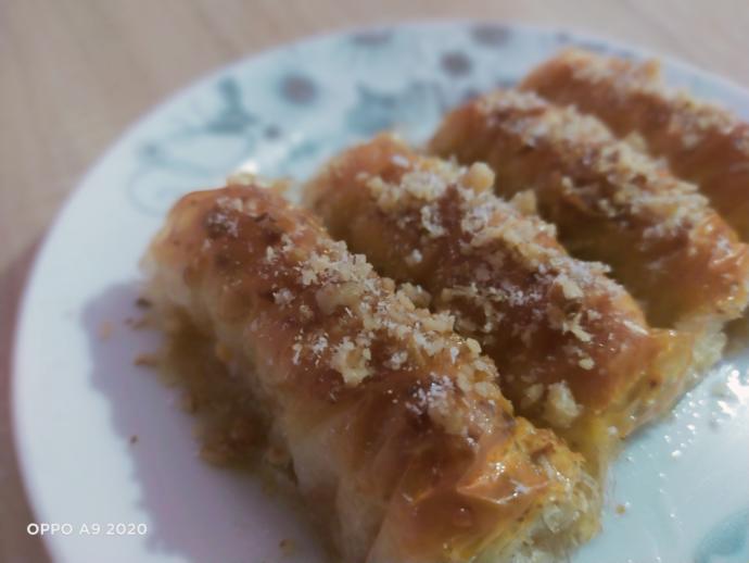 Ev Yapımını Aratmayacak Hazır Yufkadan Bükme Baklava