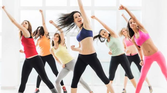 Evde Kal Hareketsiz Kalma: Evde Yapılacak En iyi Spor Aktiviteleri