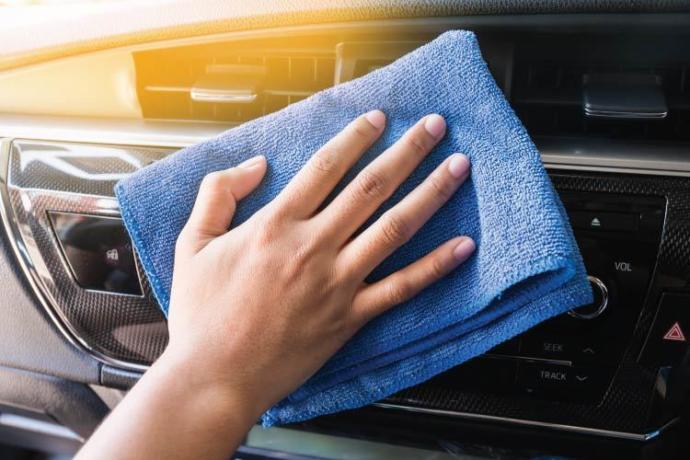 Araba yıkamanın detayları