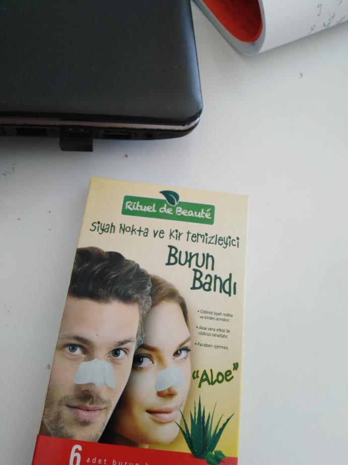 Bim'de Satılan Siyah Nokta Temizleyici Burun Bantlarını Test Ettim!
