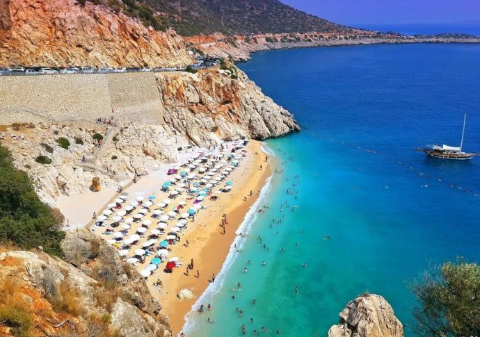 Dünya Gözüyle Mutlaka Görülmesi Gereken 7 Muazzam Plaj!
