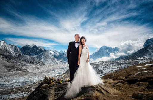 Everest’in Tepesinde Evlenmek İster Misin?
