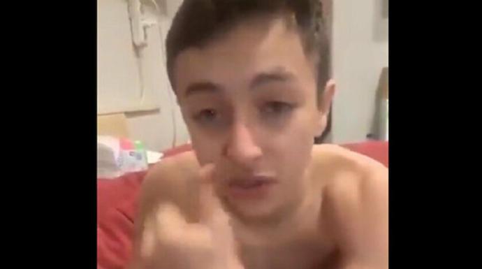 Sosyal medya üzerinden videoyu paylaşan genç