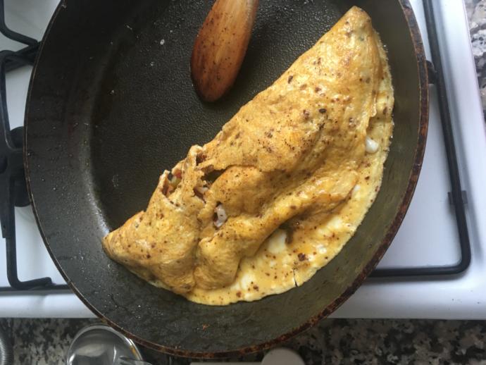 Mis Gibi Mantarlı 🍄 Kırmızı Biberli 🌶 Kaşarlı Omlet Tarifim 😋