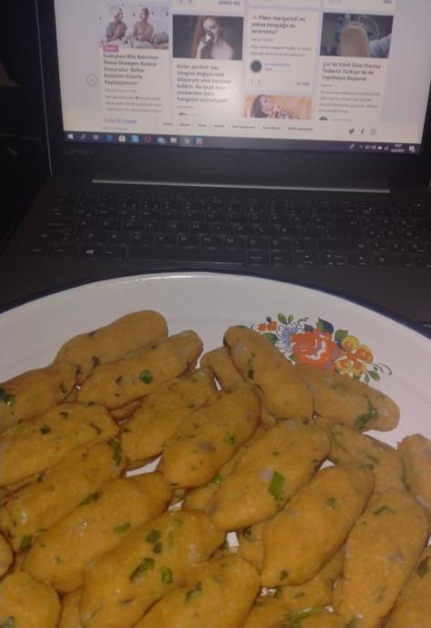 Ağızlara Layık Mercimek Köftesi Tarifim 😋 Evde Sıkılanlar İçin Bire Bir Bu Tarif Kaçmaz!