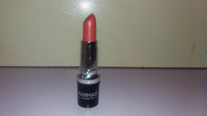 Farmasi True Color 18