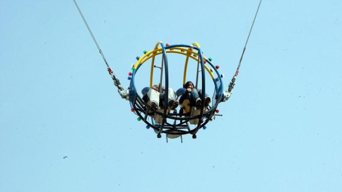 Sevilen ve İlgi Gören Lunapark Aletleri!