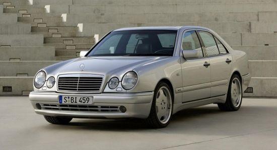 E Serisi Mercedesin Atası W124 Kasa