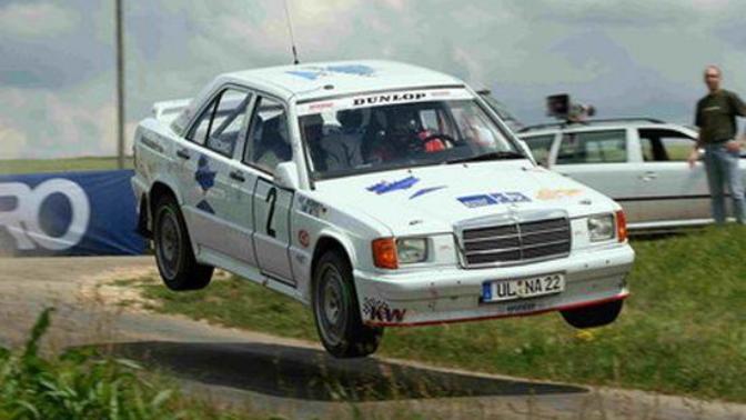 E Serisi Mercedes'in Atası W124 Kasa
