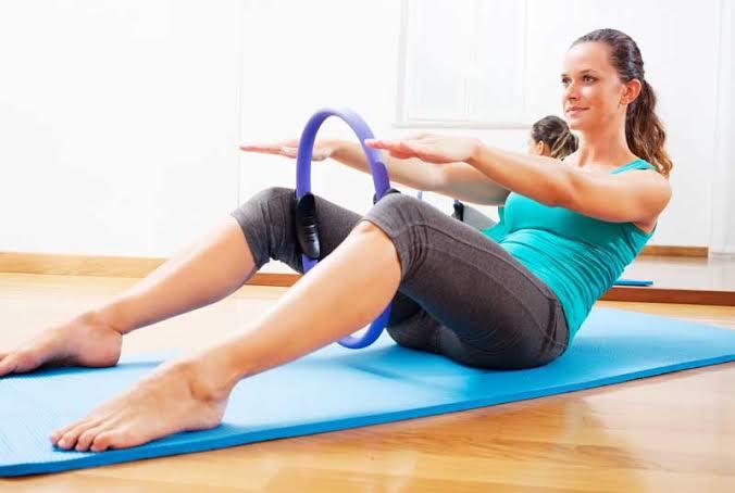 🧘♀️ Karantina Çıkışı Düşman Çatlatmak İsteyenlere: Evde Pilates Starter Pack!