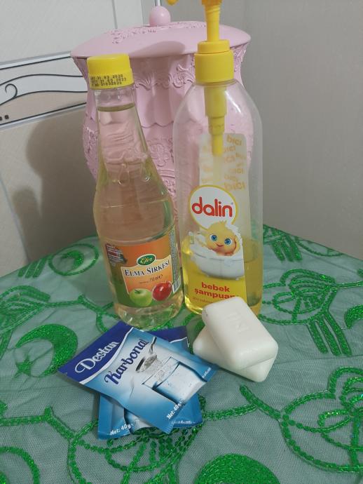 Oyuncakları Temizlemenin Hızlı Ve Kolay Yöntemini Sizlere Sunuyorum