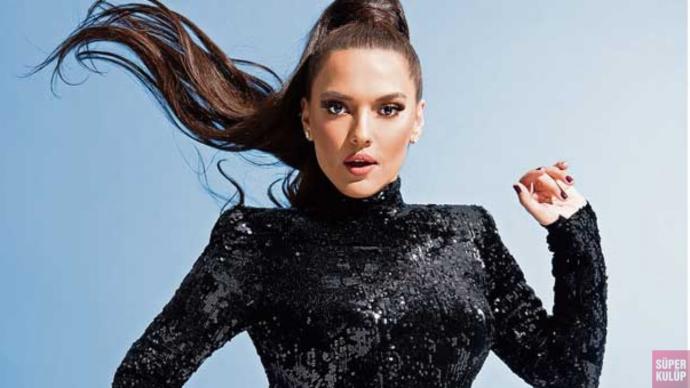 Demet Akalın
