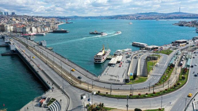 Açıklandı: Haftasonları Sokağa Çıkma Yasağı Devam Edecek!