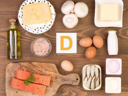 Evde Kalırken D Vitamininden Mahrum Kalma: İşte Evde Uygulamanız Gereken Sağlıklı Güneşlenme Rutini!
