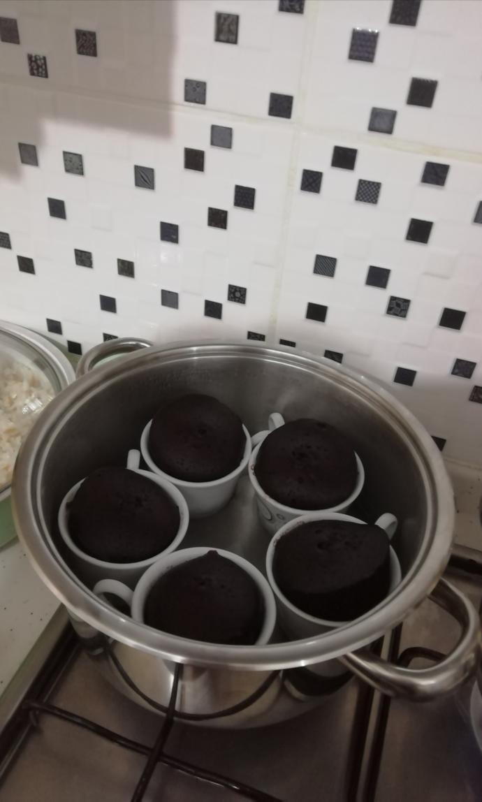 Tatlı Krizlerine Son! Pratik Çikolatalı Sufle Tarifim Karşınızda!