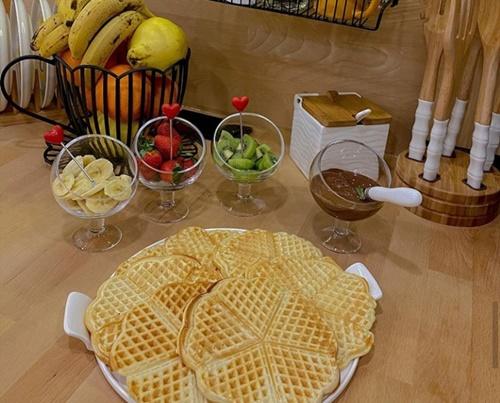Evde Kaldığımız Bu Günlerde Sıkıntıları Bir Kenara Atıp, Leziz mi Leziz Waffle Yapmaya Var mısın!