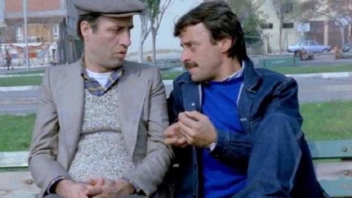 Bu Günlerde İçimizi Isıtacak Eskileri Hatırlatacak 4 Efsane Kemal Sunal Filmi!