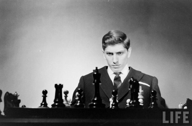 Asperger Sendromlu Satranç Dehası: Bobby Fi̇scher