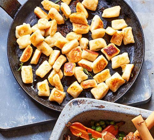 #Evdekal Kuralına Uyup Kolay Ve Uygun Bütçeli İtalyan Lezzeti Gnocchi Yaptım