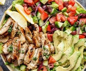 Tavuklu Salata Tarifi