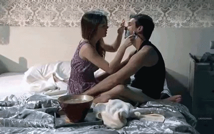 KizlarSoruyor Erkekleri Merak Ediyor! İşte Kızların Gözünde Erkekleri Çekici Yapan 6 Özellik