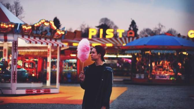 Bakmaya Cesaret Edemeyeceğiniz Türden Lunapark Aletleri!
