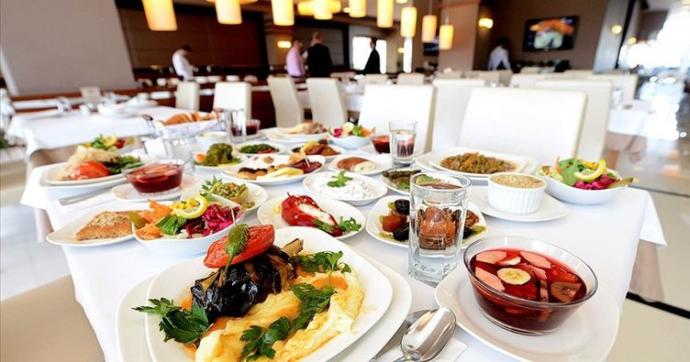 Ramazan Ayında Nasıl Beslenelim?