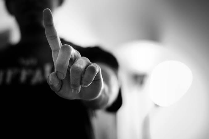 Can Dostum Judge İle Söyleşi: Aşık Olmanın Anlamını Bir de Ondan Dinliyoruz.