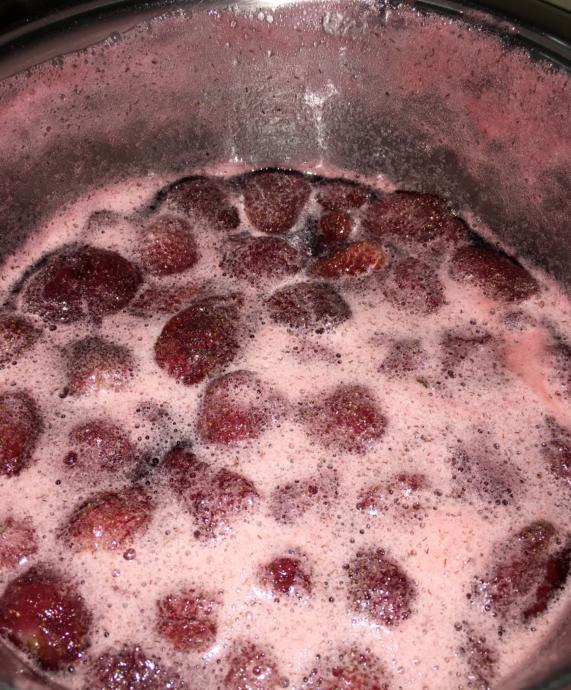 🍓 Her Şeyin Doğalı Güzel Diyenlere Ev Yapımı Çilek Reçeli Tarifim