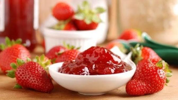 🍓 Her Şeyin Doğalı Güzel Diyenlere Ev Yapımı Çilek Reçeli Tarifim