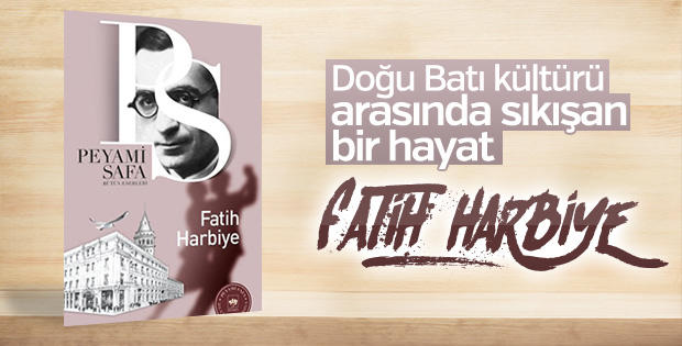 Ne büyük bir arzu ile istediği şeylerden ne küçük sebeplerle nefret ettiğini düşündü.