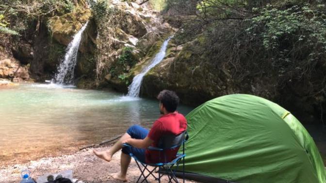 Hacıllı Şelalesi ve Kamp Yeri