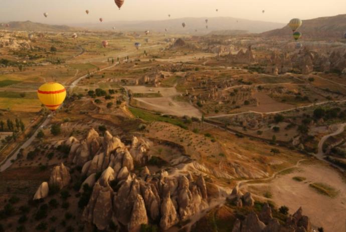 Gezmek İsteyeceğiniz Büyülü Atmosfere Sahip 10 Enfes Yer!