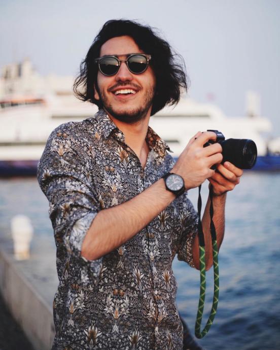 Öğrenim Kredisi ile Başlayıp 7 Kıta 69 Ülkeye Ayak Basan En Genç Türk, Dijital Göçebe Barkın Özdemir KizlarSoruyorda!