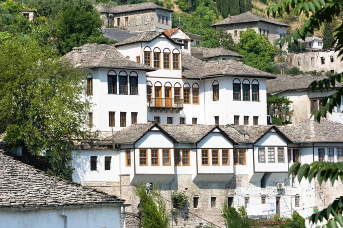 Balkanlarda Ucuz, Vizesiz Tatilin Adresi: Arnavutluk!