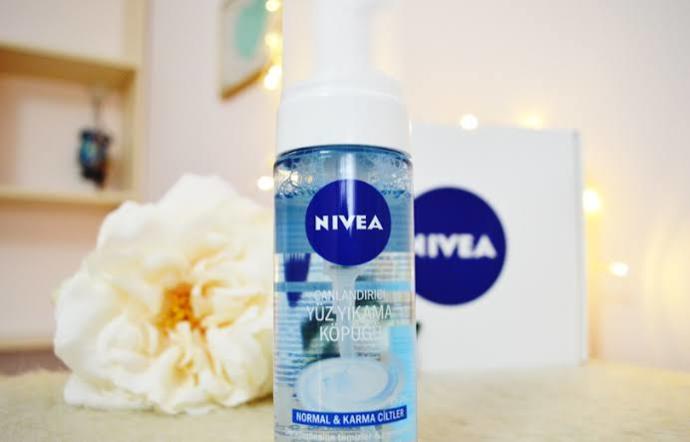 Nivea yüz yıkama suyu