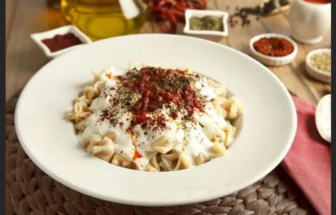 Mide Düşkünleri Buraya: Burçların Yemek Yeme Alışkanlıkları