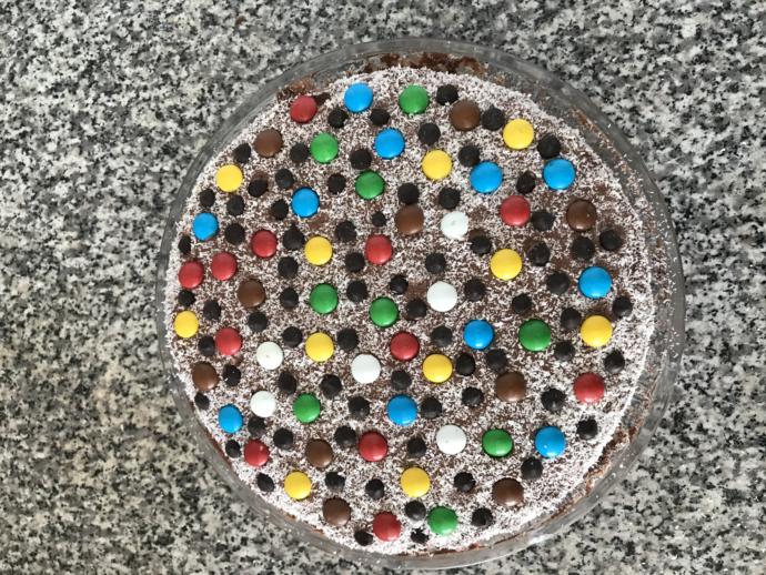 Bir Bence ile Muhteşem 3 Tat: Çilekli, Çikolatalı ve Muzlu Pasta Tarifi!