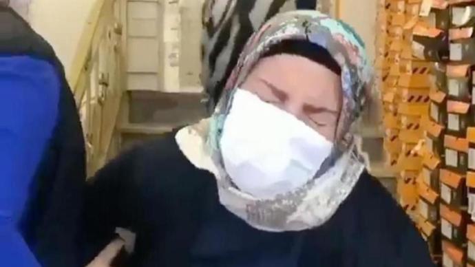 Merdivenden Aşağı İtilen Anneden Şok Dava!