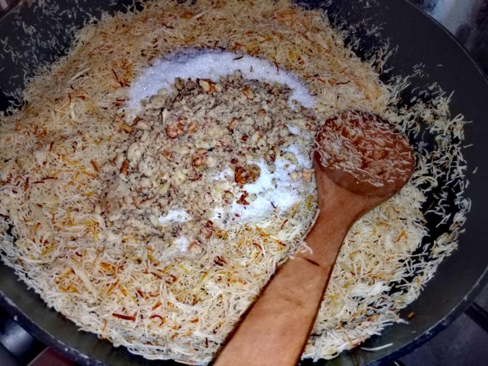 Çıtır Çıtır Bir Lezzet: Kadayıflı Muhallebi Tatlısı