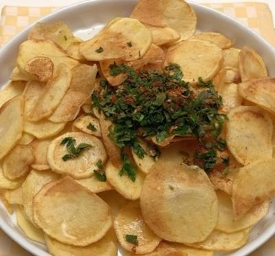 Bu Tarif Kaçmaz Kızlar: Evde Kolayca Yapacağınız Cips Tarifim Sizlerle!