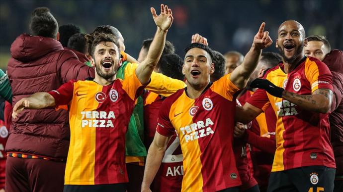 Türkiye Liginde Son Viraja Girilirken Çarşı Pazar Karıştı; İşte Şampiyonluk Senaryoları!