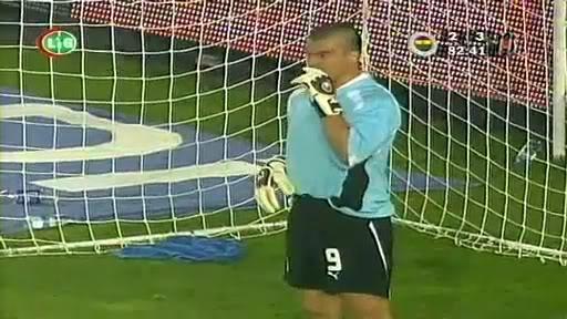 Mevkisi Kaleci Olmamasına Rağmen Maç Esnasında Kaleye Geçen Futbolcular