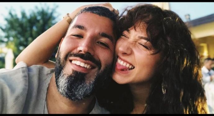 Anlaşamaz Denilen Burçların Birbiriyle Çok Uyumlu Olduğunu Bizlere İspat Eden Ünlü Çiftler!
